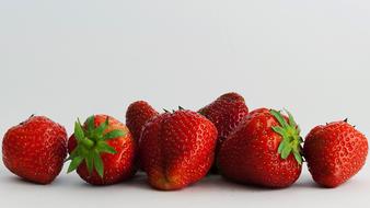 beautiful picture of ripe strawberries