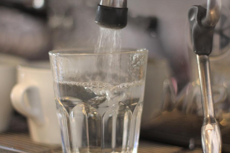 cold alcoholic beverage in a glass