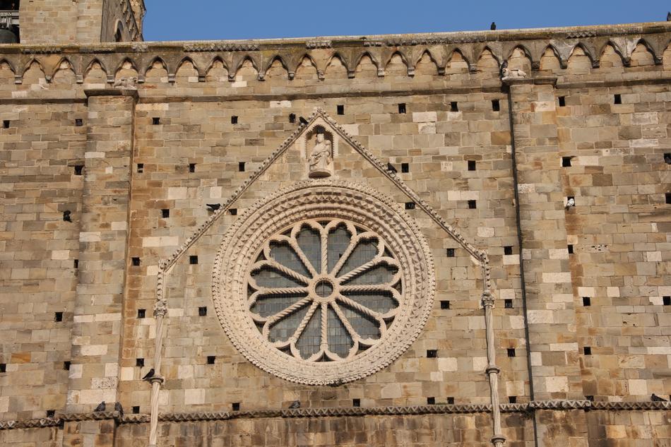 Church Atria Rose