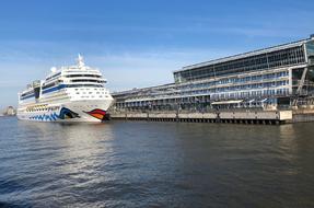 Cruise Terminal Shipping