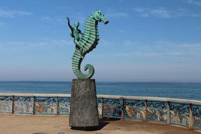 Statue Beach Nature