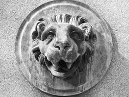 Lion Head Bronze Monument