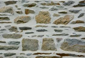 Stone Wall Separation