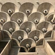 Fountain Symmetry