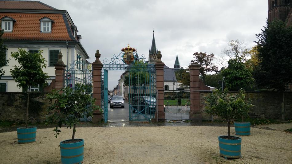 blue gate with pots