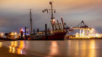 Elbe Hamburg Evening