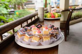 cream cakes with chocolate