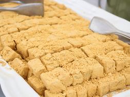 Rice snacks in the buffet