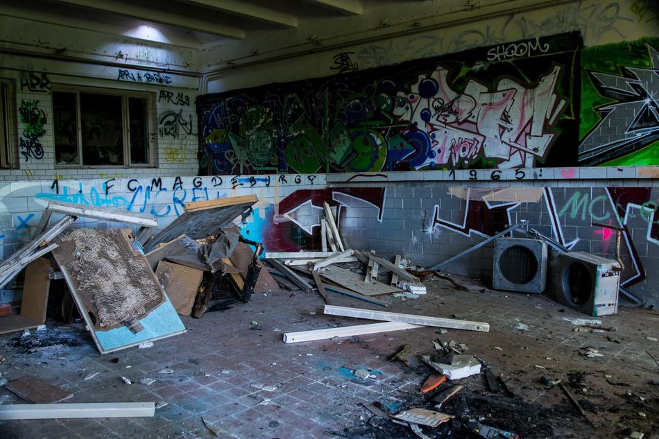 Abandoned old building in graffiti