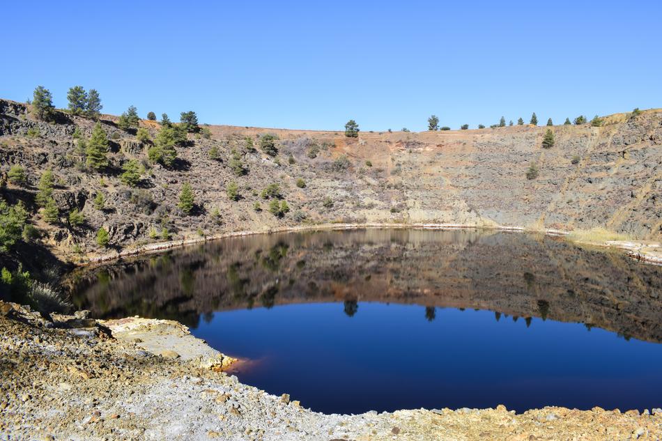 Acid Lake Mine Environment landscape