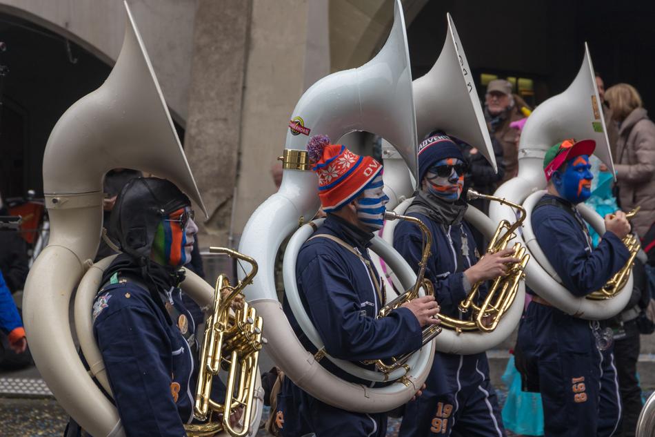 musicians at the Guggen Carnival