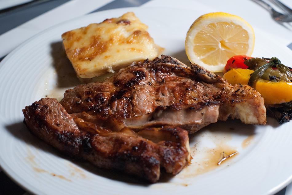 roast meat with lemon