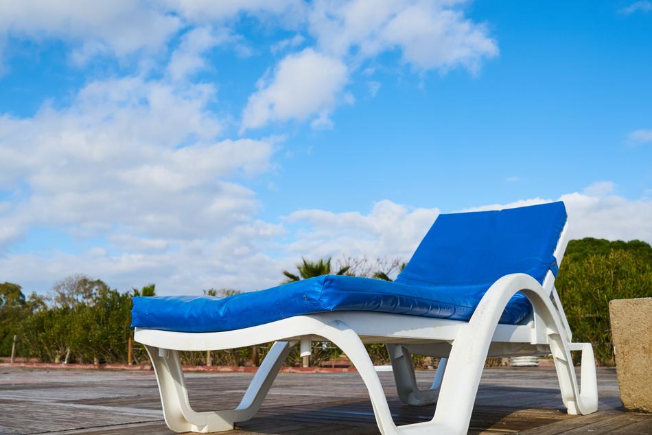 Sunbeds Holiday Blue