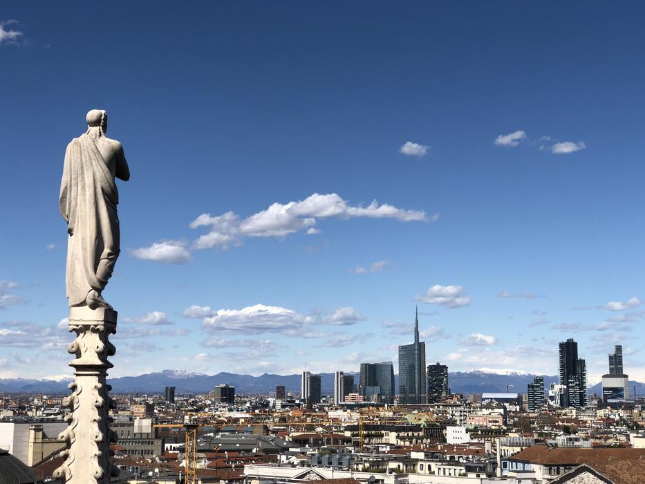 City Milan Sky