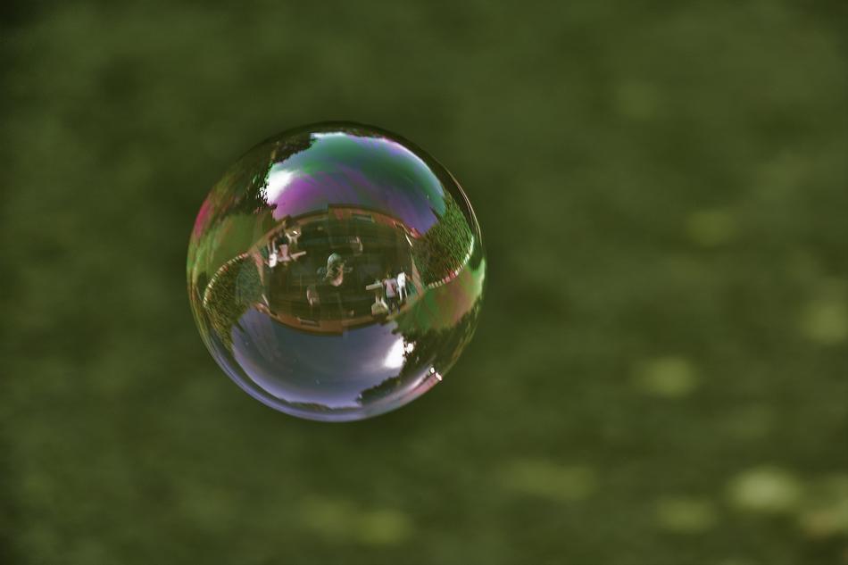 Pomp Bubble Bubbles