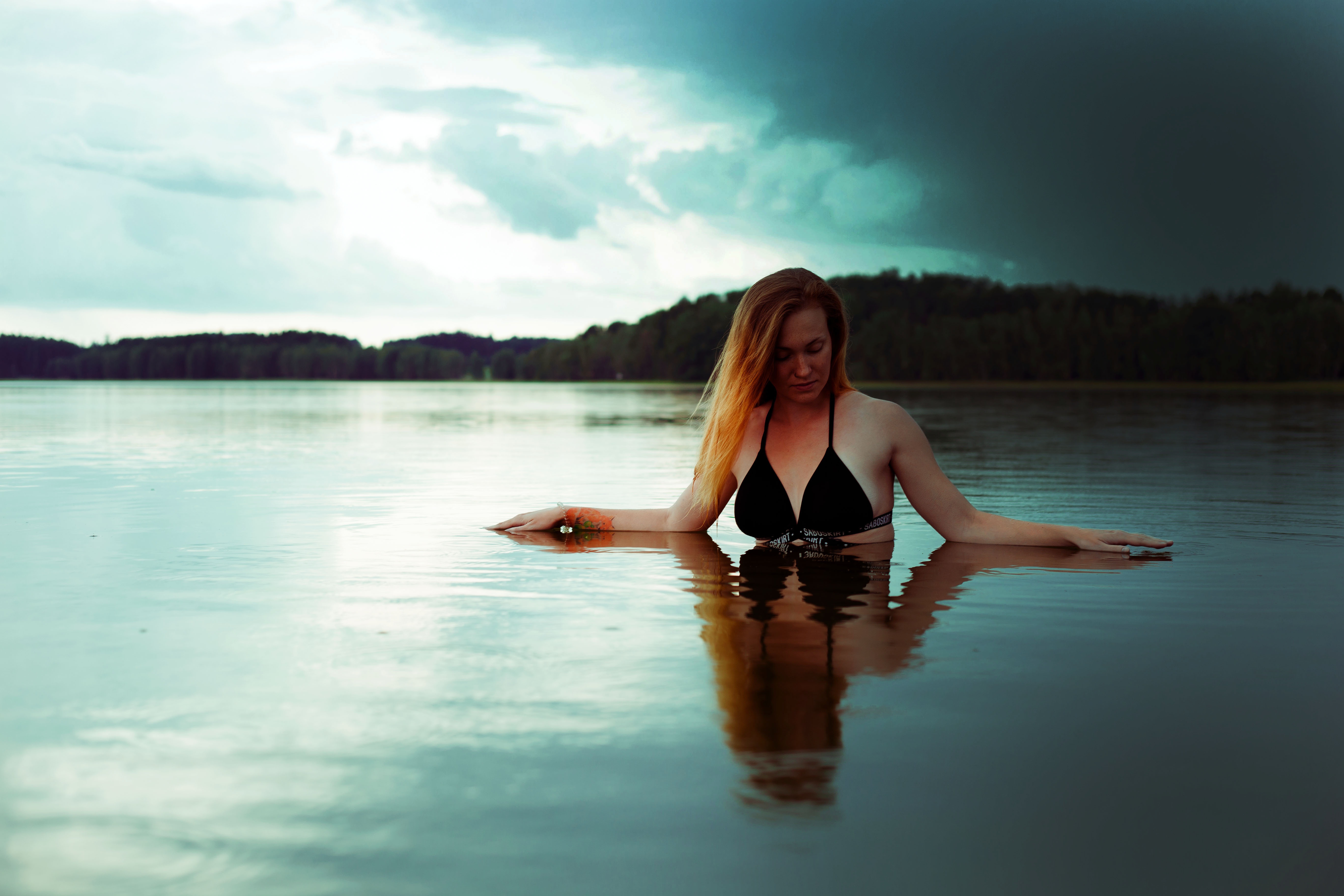 girl-storm-free-image-download