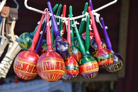 Maracas Mexico colors
