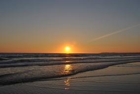 Beach Horizon Holiday