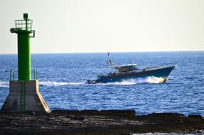 Reef Lighthouse Reefs