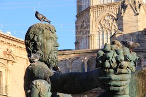 Statue Valencia Memorial