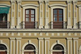 Facade Colima Windows