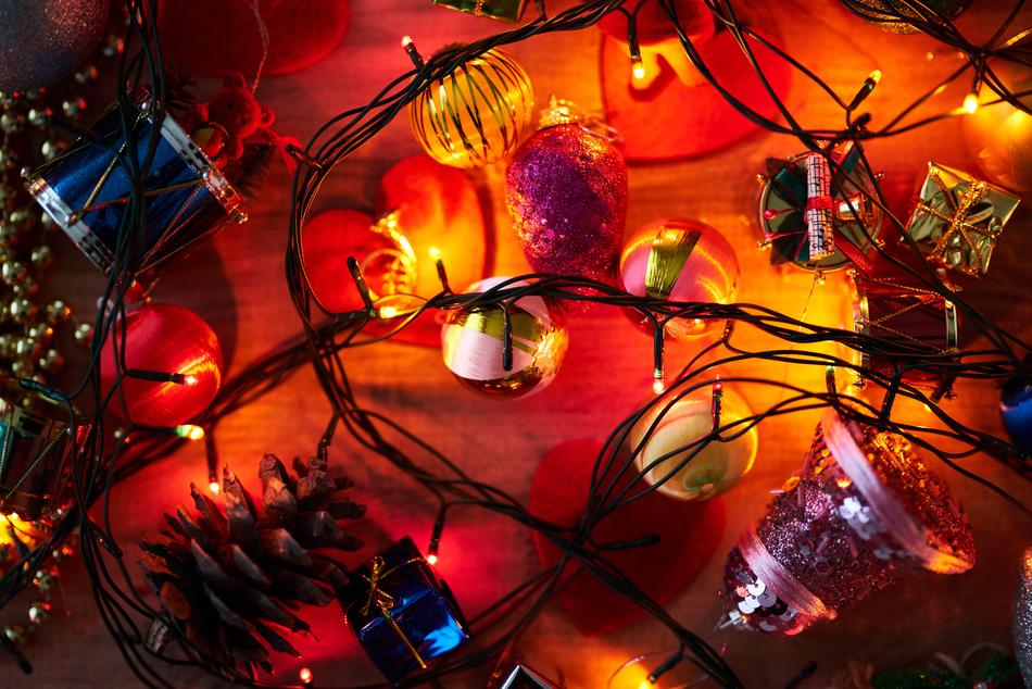 burning garland with balloons