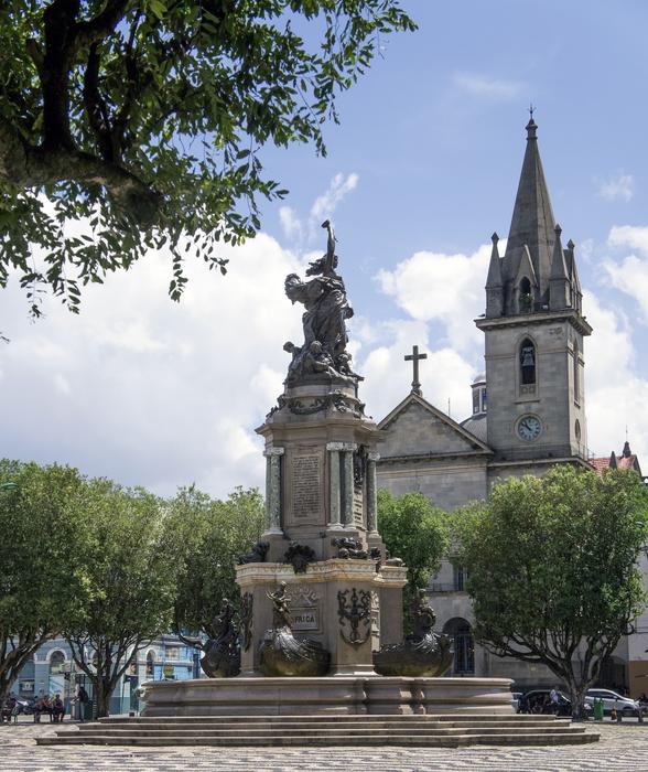 Church Praça Sky
