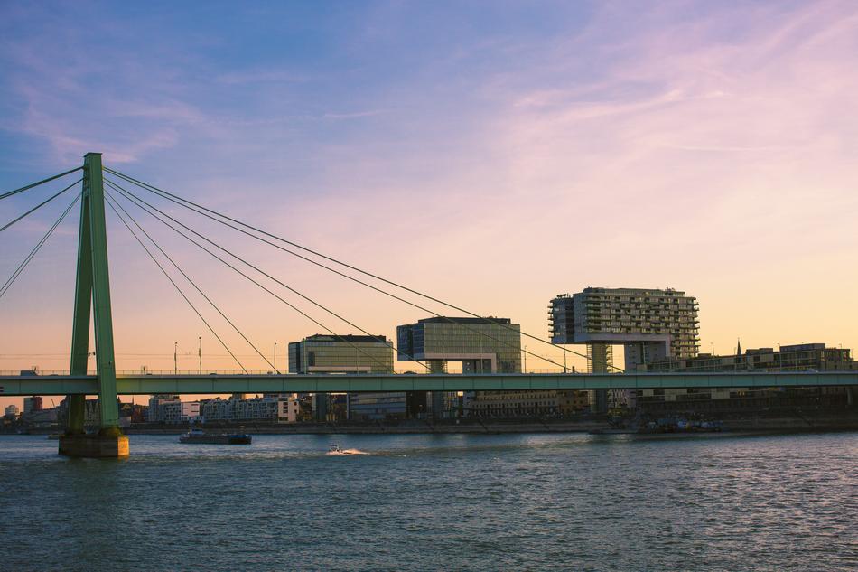 Cologne Crane Homes Rhine