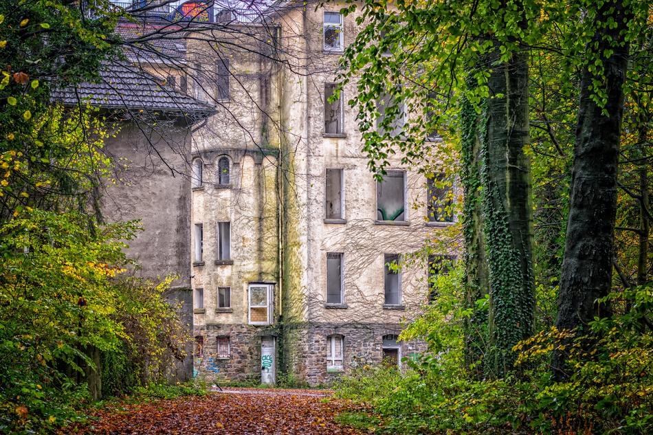 Lost Places Clinic Institute