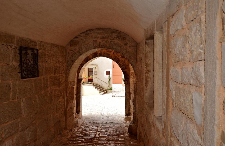 Istria Archway Architecture Places