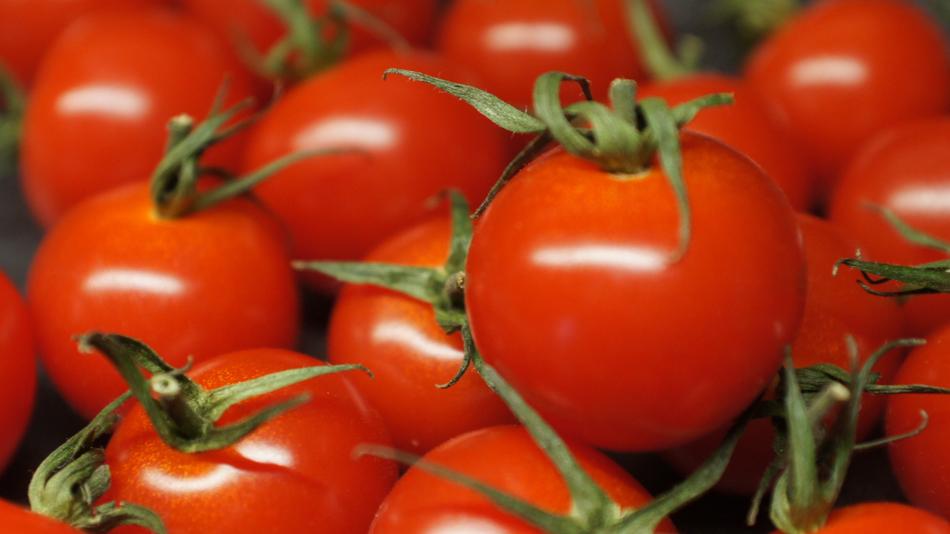 background of ripe tomatoes