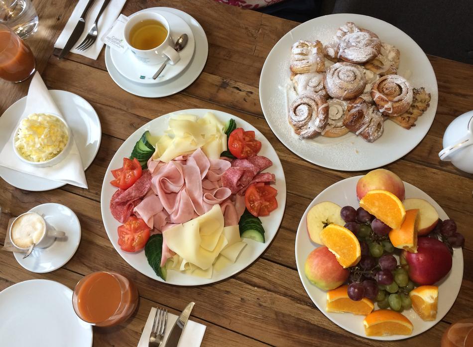 tasty dishes with meat and vegetables