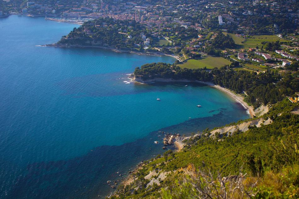 Sea Blue Provence