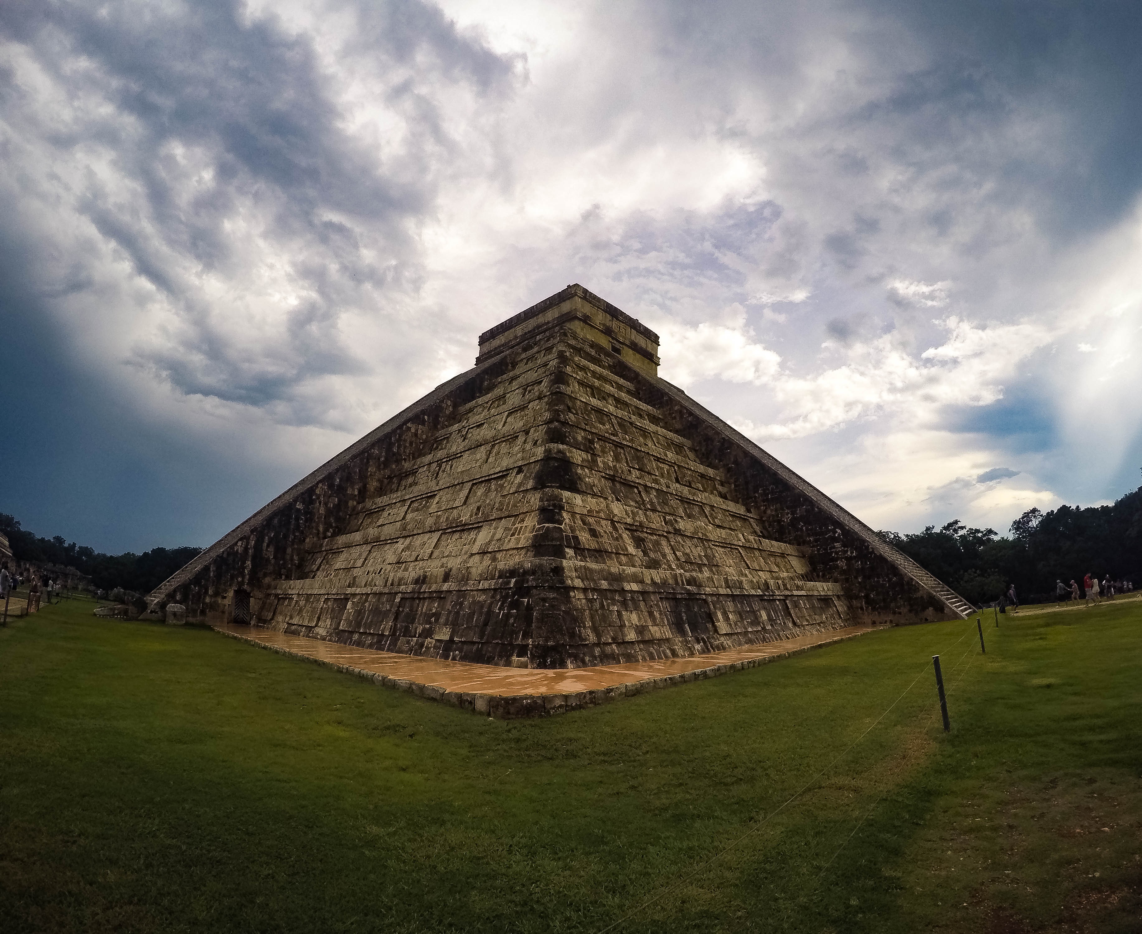 Юкатан пирамиды ацтеков