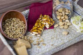 sweet pecan snacks