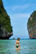 Model Thailand Marine