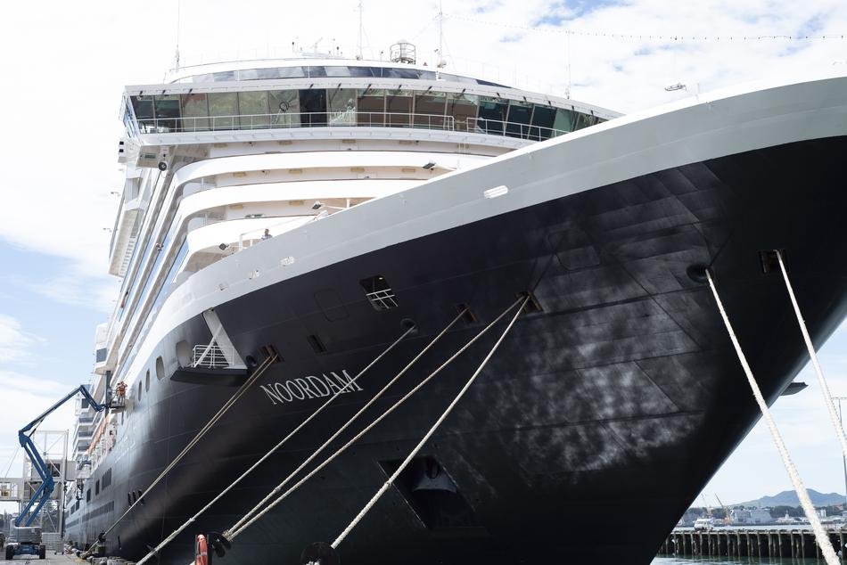 Cruise Ship Noordam Ms