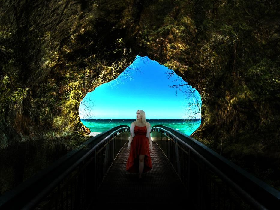road leading to the cave exit