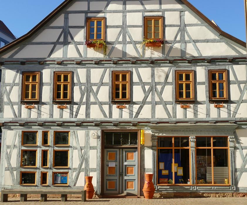 Truss House Architecture
