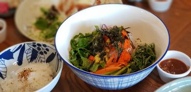 Vegetable healthy salad in a bowl