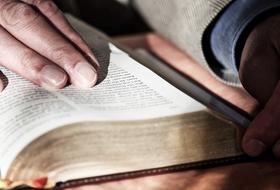 Read Study Book hand