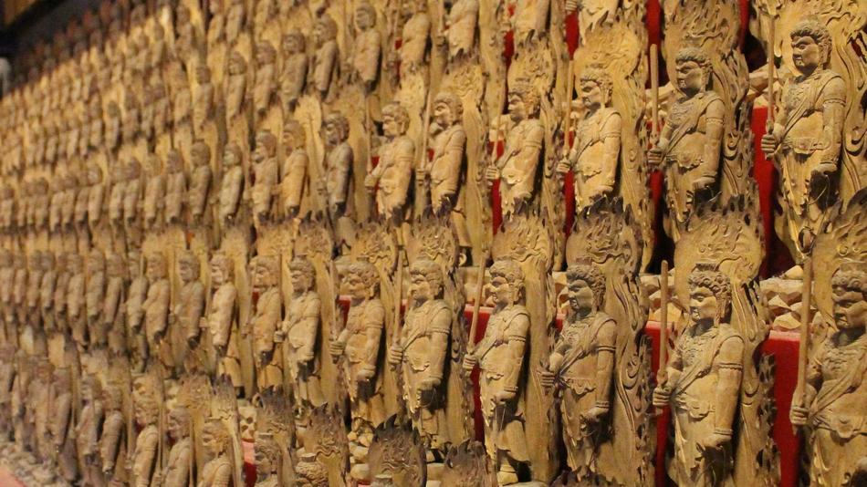 Japan Statues
