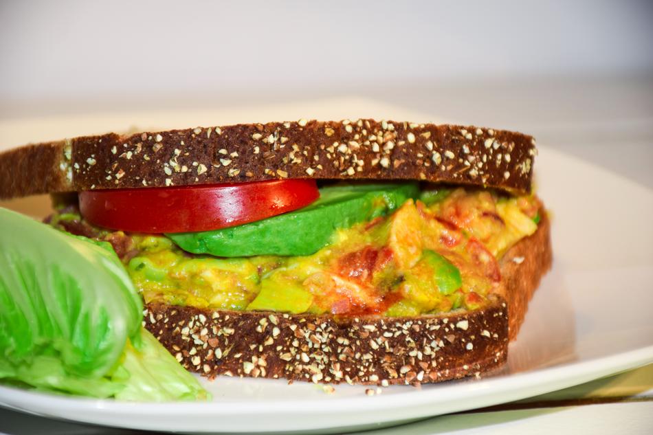 delicious sandwich with vegetables and chicken