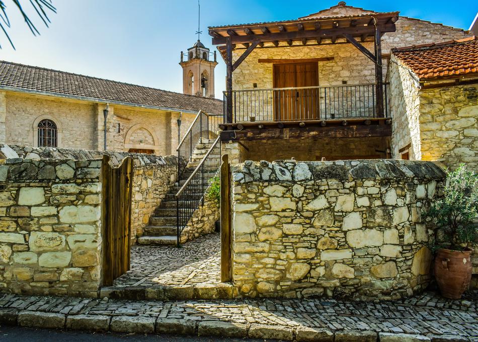 Old House Architecture Traditional