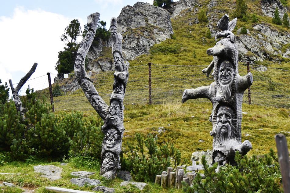 Austria Wooden Sculptures Carving