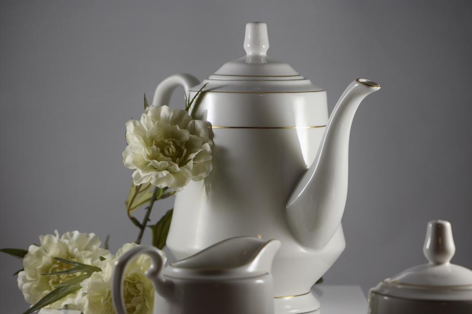 tea set with flower