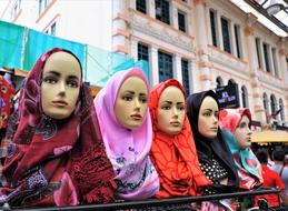 shawls mannequins store