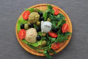 fresh vegetables with sauce
