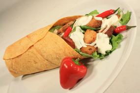 pita bread and vegetables appetizer