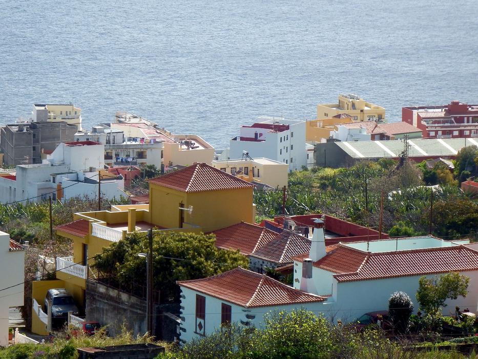 colorful holiday homes